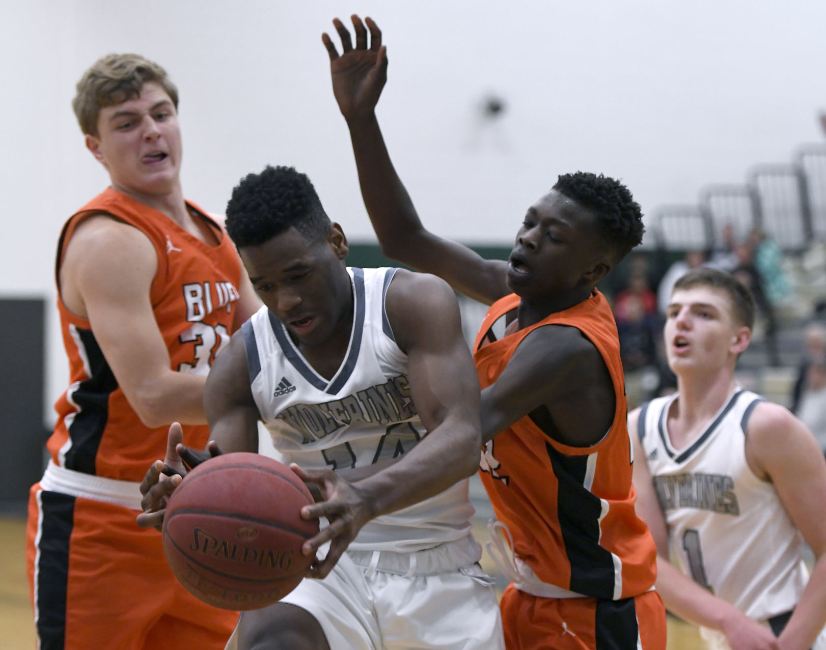 West hosts Sergeant Bluff-Luton
